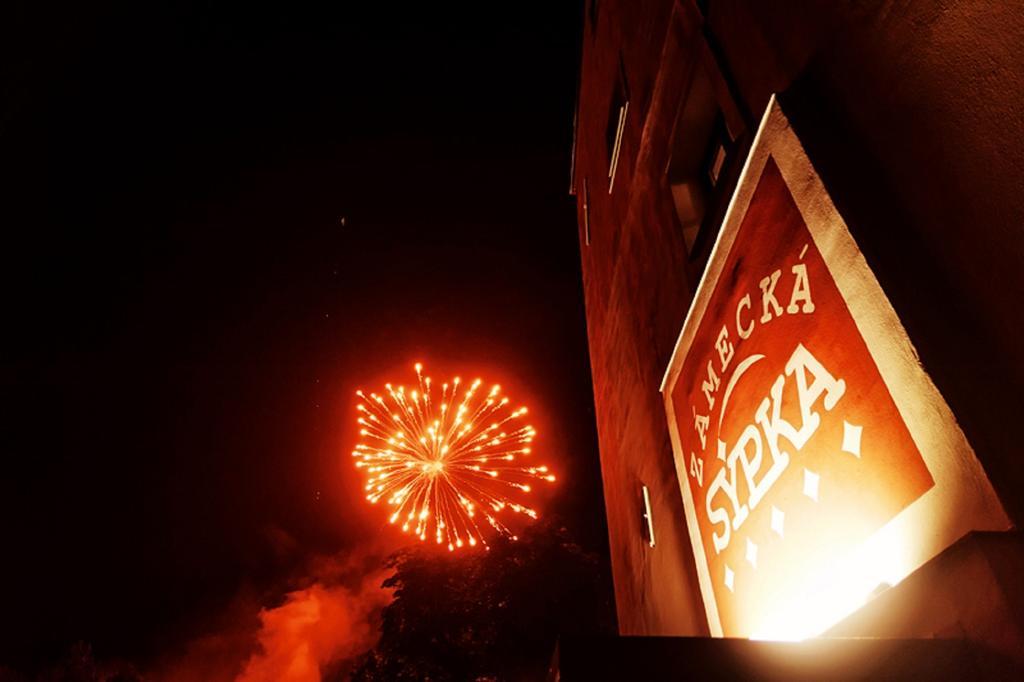Hotel Zamecka Sypka Blansko Ngoại thất bức ảnh