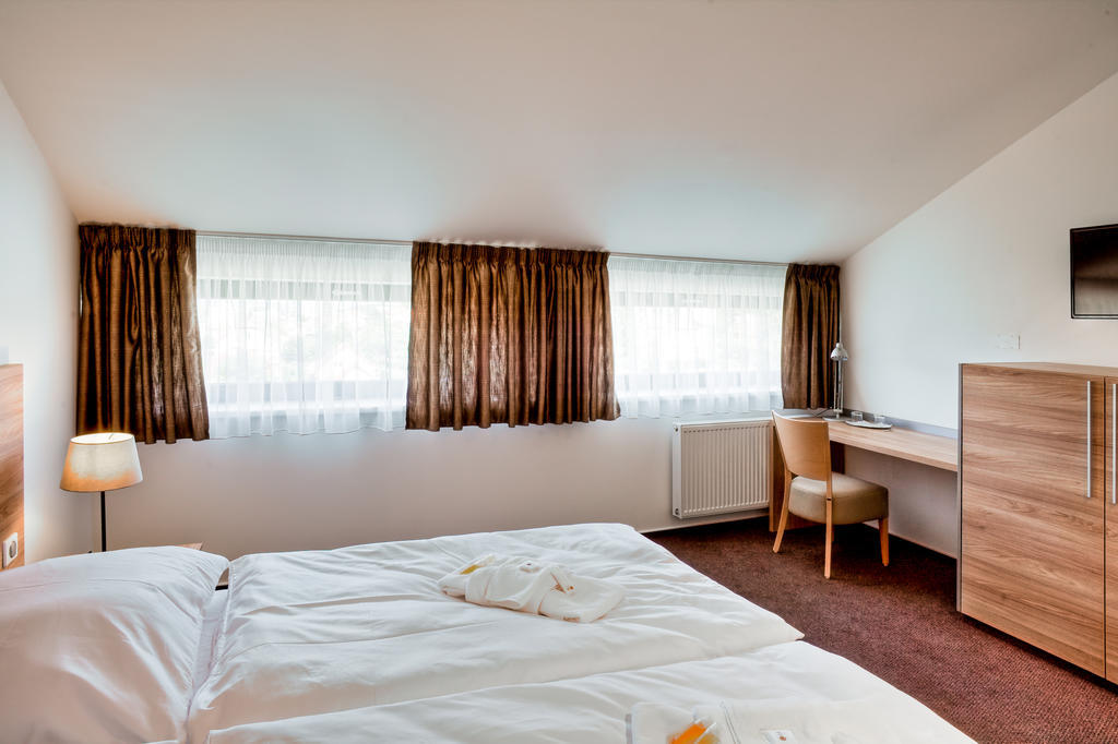Hotel Zamecka Sypka Blansko Phòng bức ảnh
