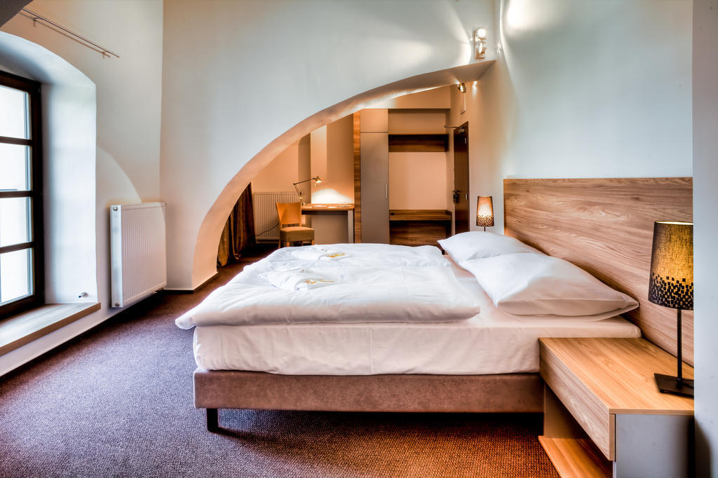 Hotel Zamecka Sypka Blansko Phòng bức ảnh
