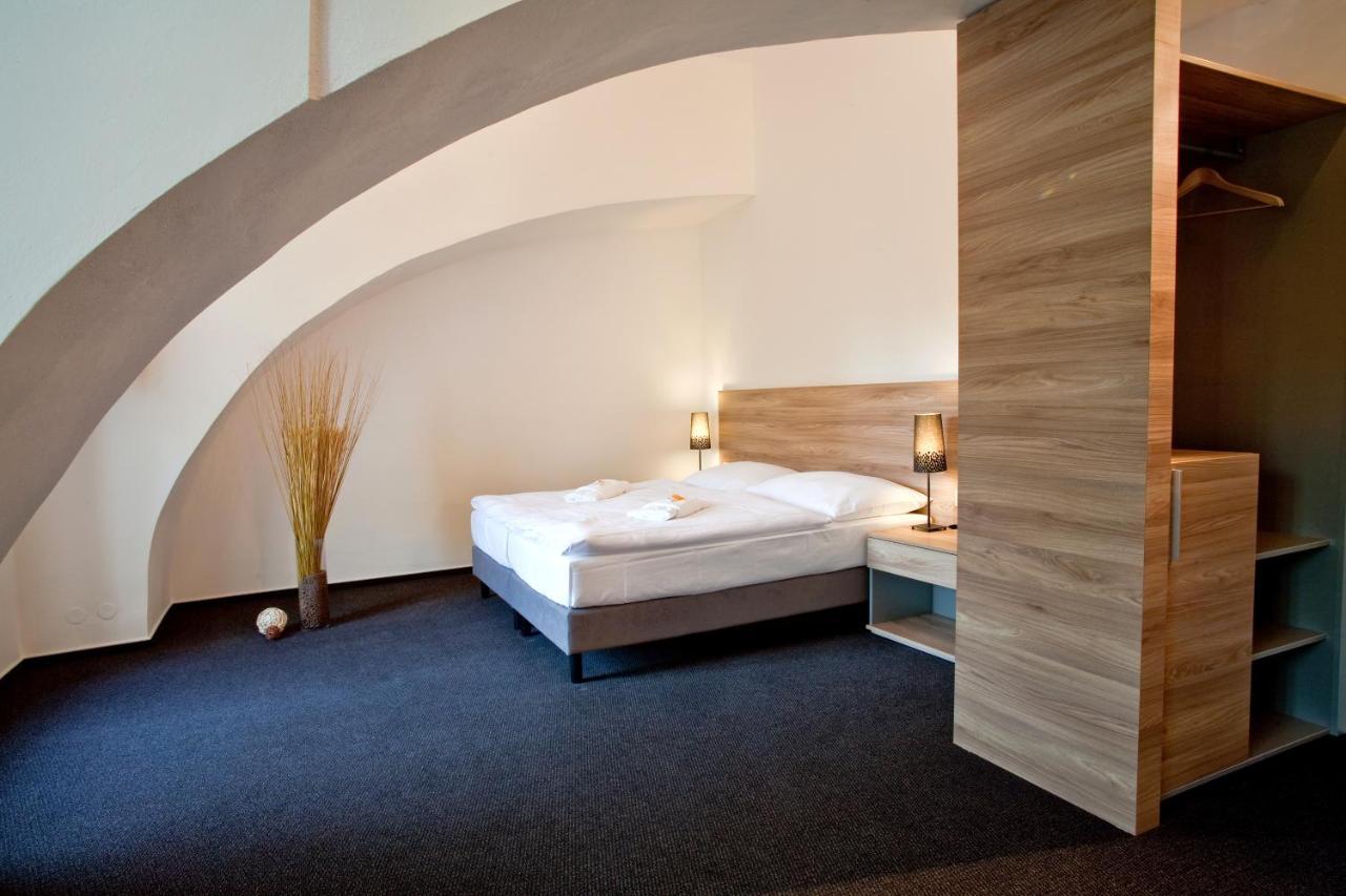 Hotel Zamecka Sypka Blansko Ngoại thất bức ảnh