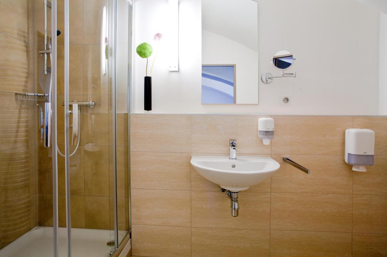 Hotel Zamecka Sypka Blansko Ngoại thất bức ảnh