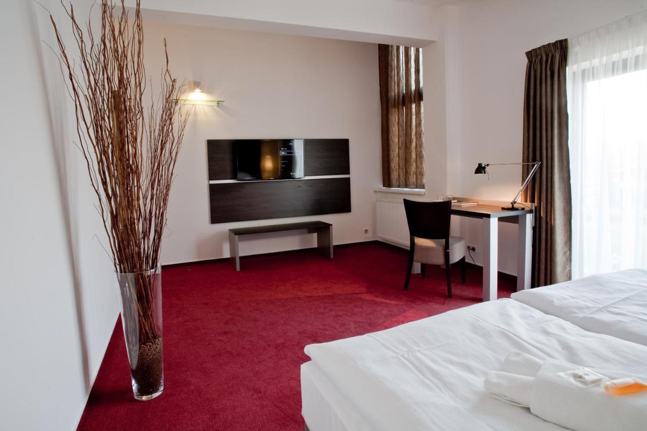 Hotel Zamecka Sypka Blansko Ngoại thất bức ảnh